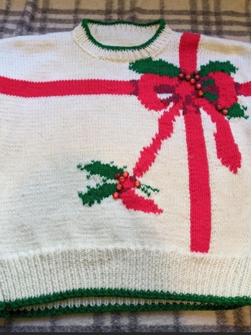 Vintage Women’s Cream Holiday Bow Ugly Sweater with Green And Red Trim No Size